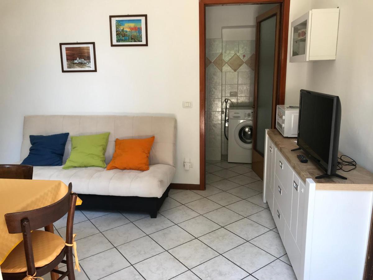 Villa Ombrosa Nebbiuno Eksteriør billede