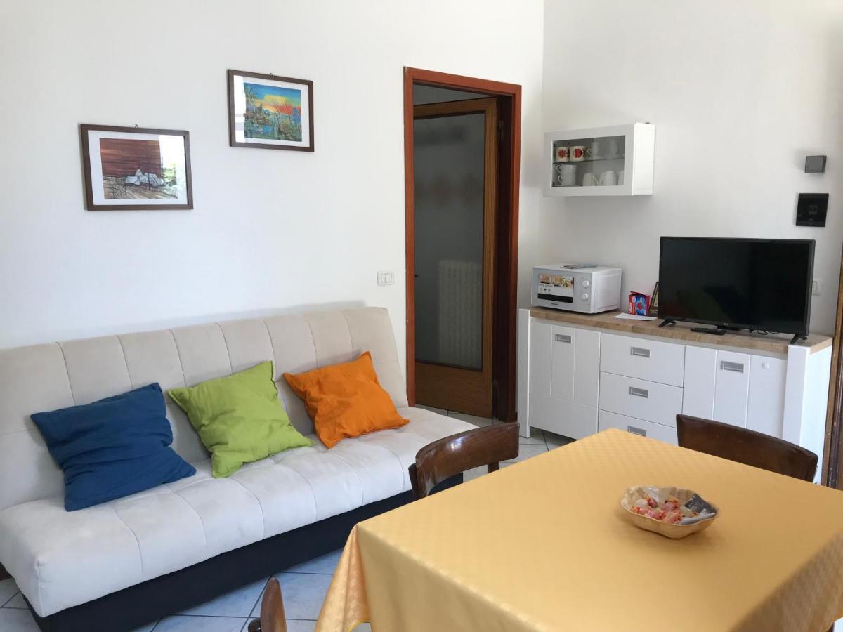Villa Ombrosa Nebbiuno Eksteriør billede